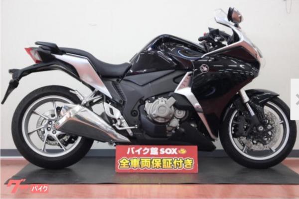 Мотоцикл Honda VFR1200F DCT рама SC63 модификация спорт-турист Sport Touring гв 2011 пробег 19 т. км черный